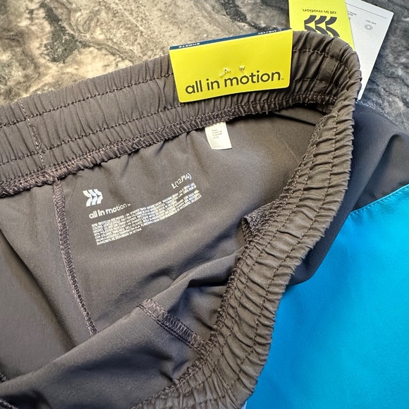 NWT Boy Swim Trunk All in Motion size large 12/14 (k221) - Picture 5 of 5